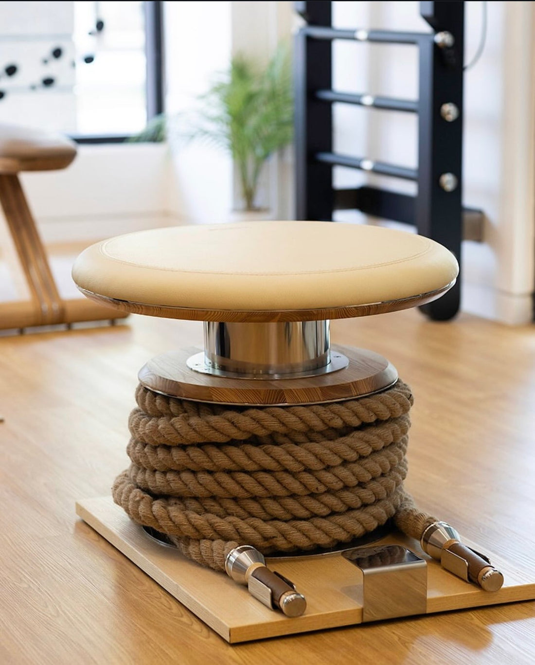 Battle Rope made of natural wood